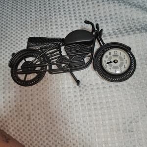 TIMEX COLLECTIBLE MOTORCYCLE METAL CLOCK